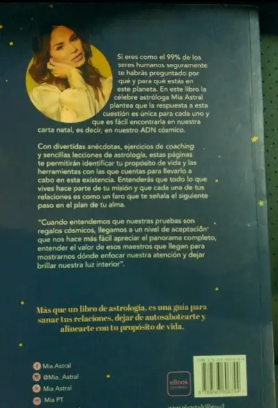 Libro 'ADN Cósmico' de Mía Astral - miniatura 2