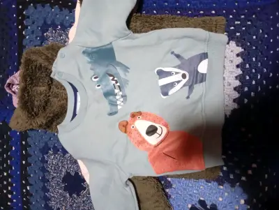 Lote Ropa Bebé De 6-9 meses - miniatura 6