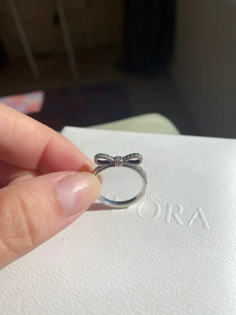 Anillo de plata Pandora con lazo elegante - 2