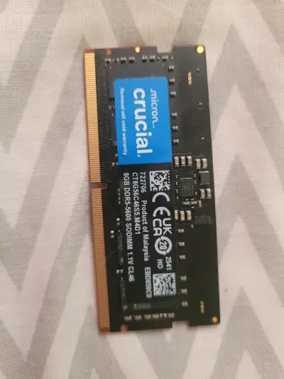 Memoria RAM Crucial 8GB DDR5 SODIMM - miniatura 1