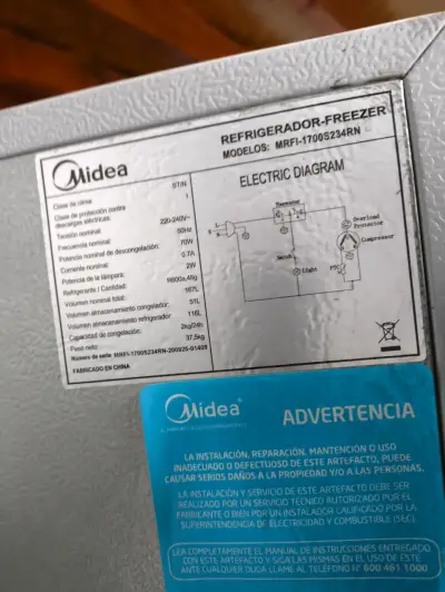 Refrigerador Midea de dos puertas - miniatura 4