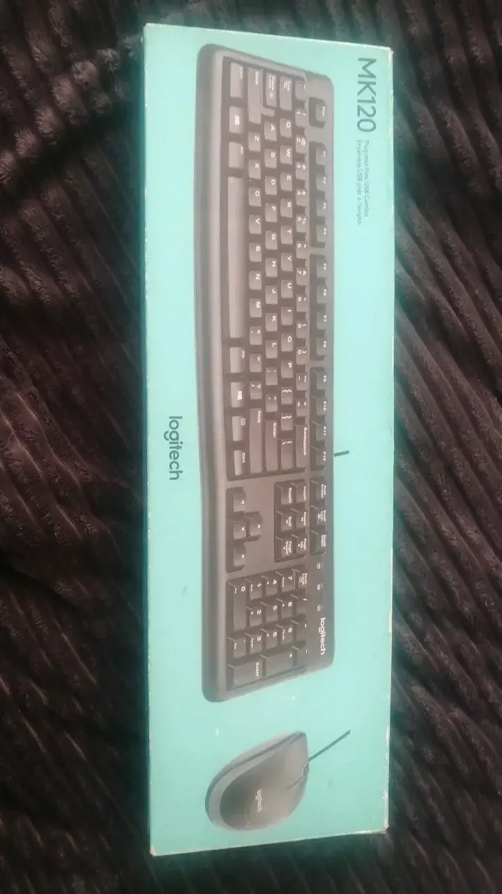 Combo teclado y mouse Logitech MK120
