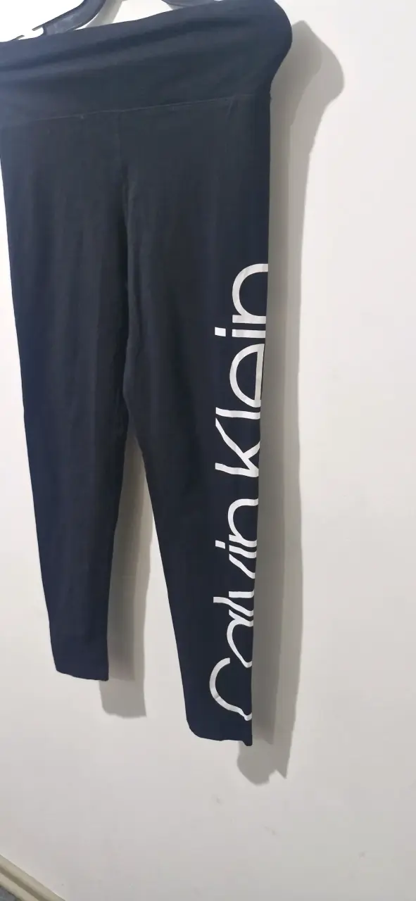 Leggings negros Calvin Klein con logo talla S - 3