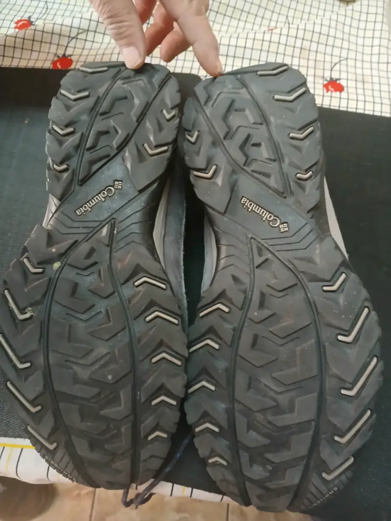 Zapatillas Columbia para senderismo - 2