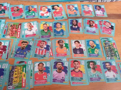 Colección de láminas de fútbol Panini - miniatura 1