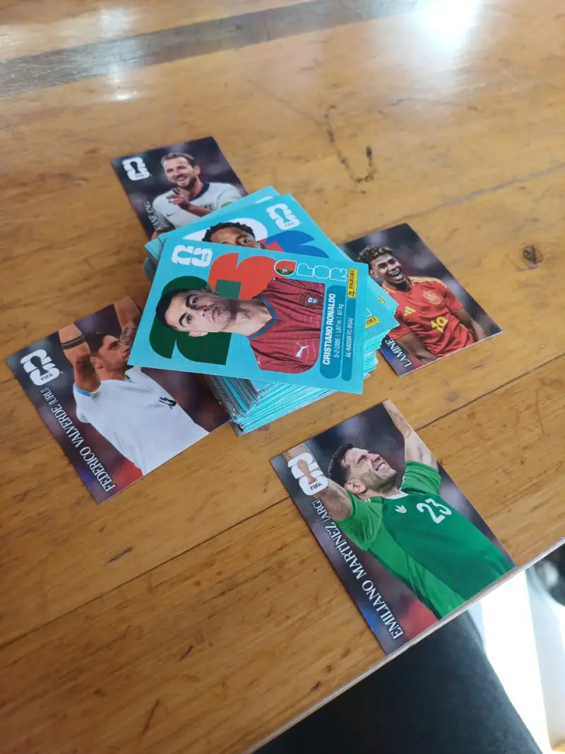 Colección de láminas de fútbol Panini - 2