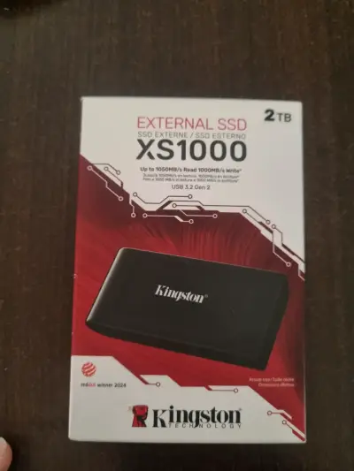 Disco Duro Externo Kingston SSD 2TB USB-C - miniatura 2