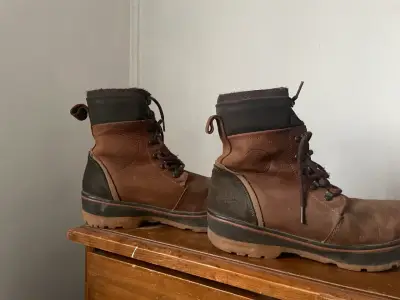Botas de cuero marrón para hombre - miniatura 1