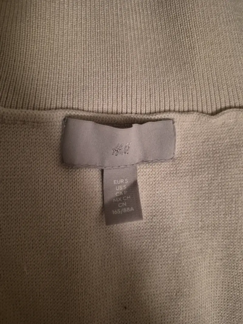 Suéter de rayas beige y negro - 2