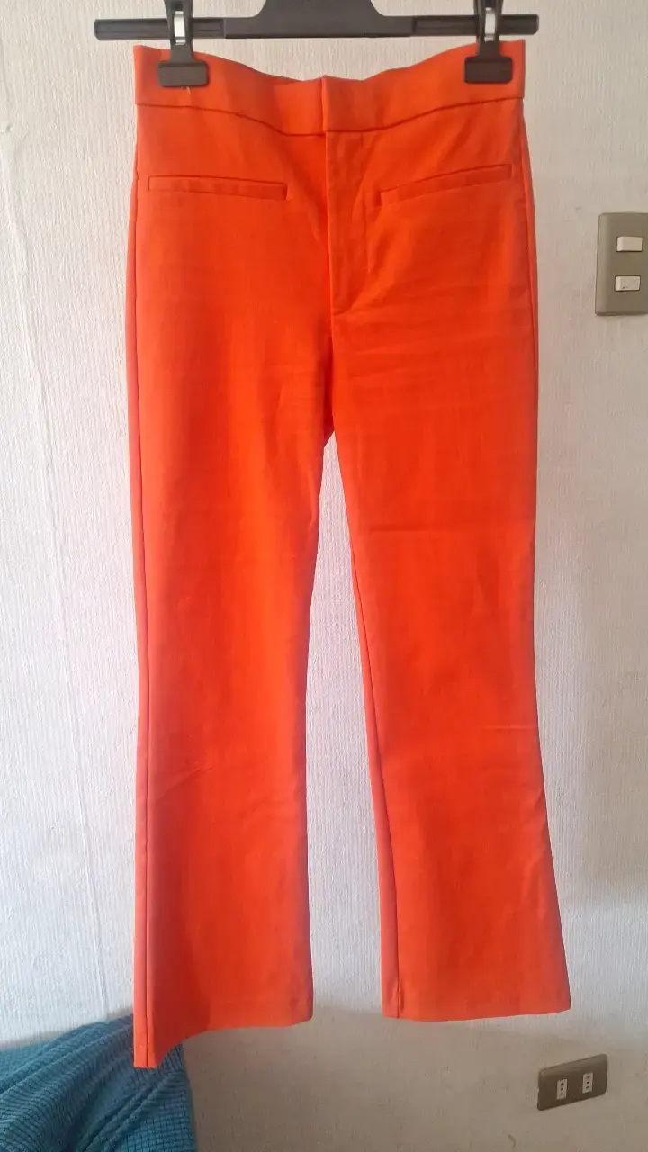 Pantalones naranjas de vestir para mujer - 2