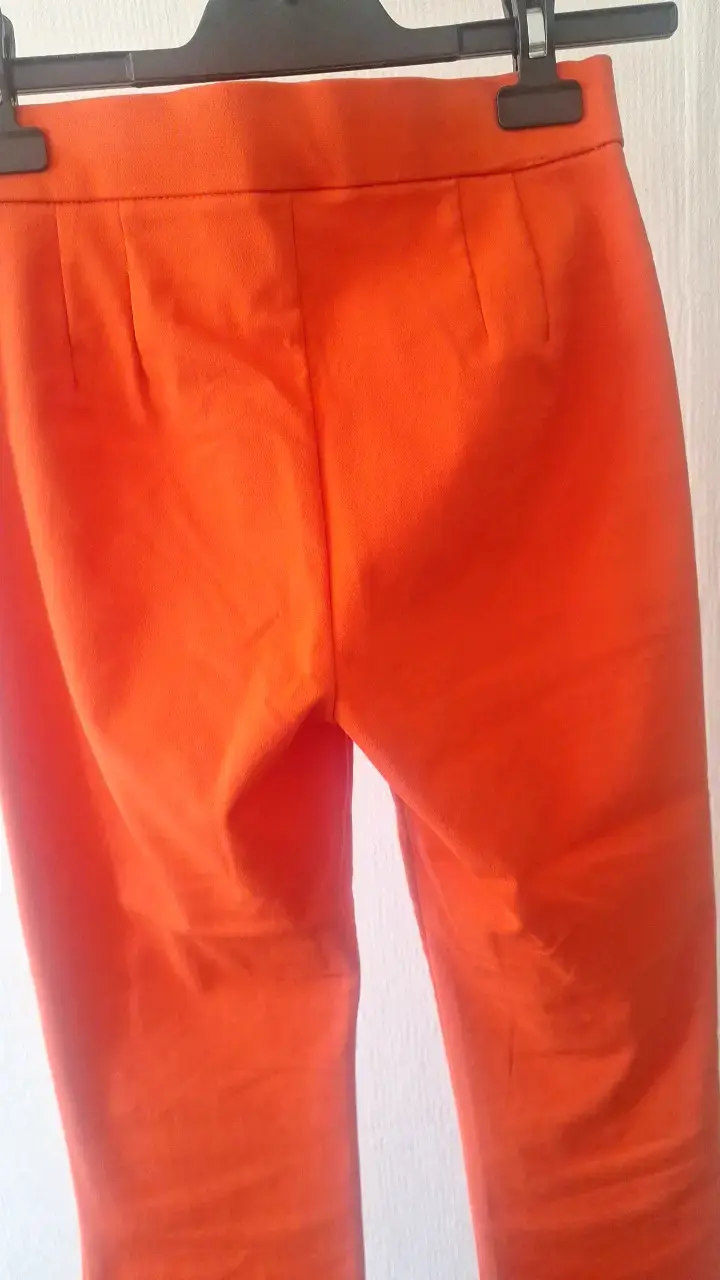 Pantalones naranjas de vestir para mujer - 3