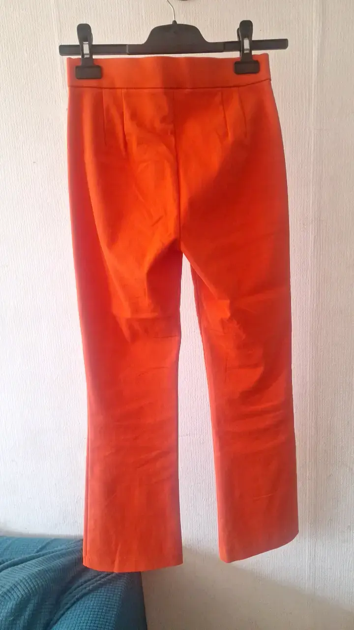 Pantalones naranjas de vestir para mujer - 4