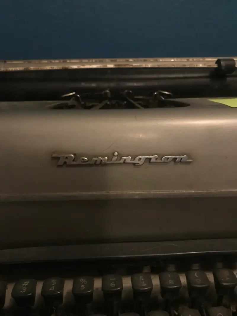 Máquina de escribir Remington vintage - 2