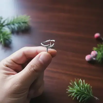 Anillo de plata diseño minimalista - miniatura 1