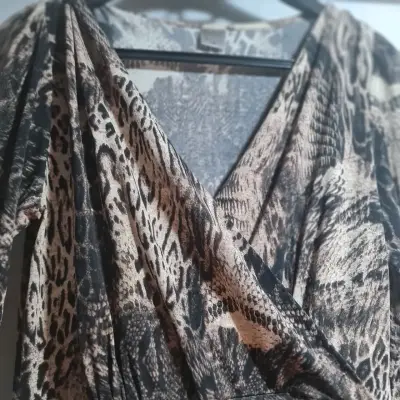 Vestido estampado animal print - miniatura 2