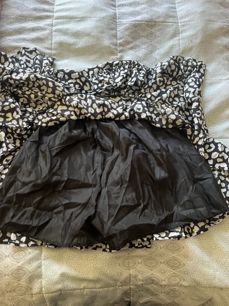 Falda con short debajo,animal print talla XS/S - 2