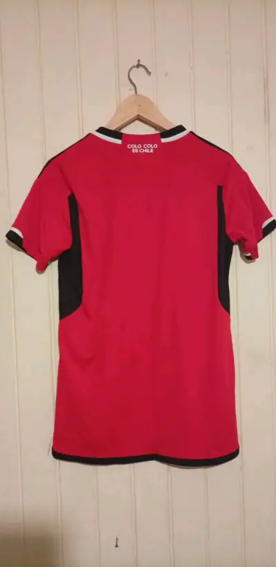 Camiseta Colo Colo 2024 talla M - miniatura 2