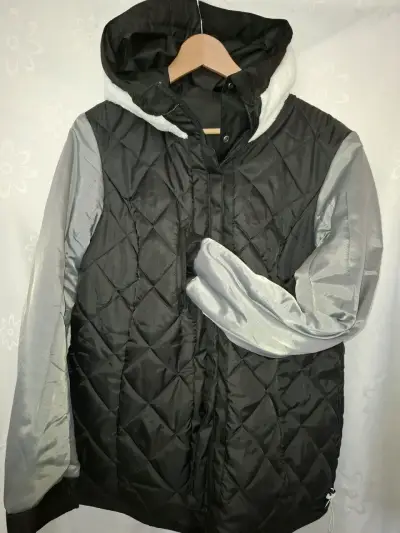 Chaqueta Decathlon Quechua negra con forro polar - miniatura 3