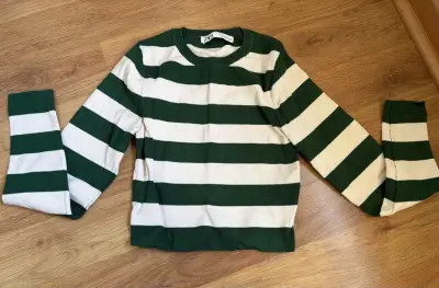 Polera de rayas Zara verde y blanca - miniatura 2
