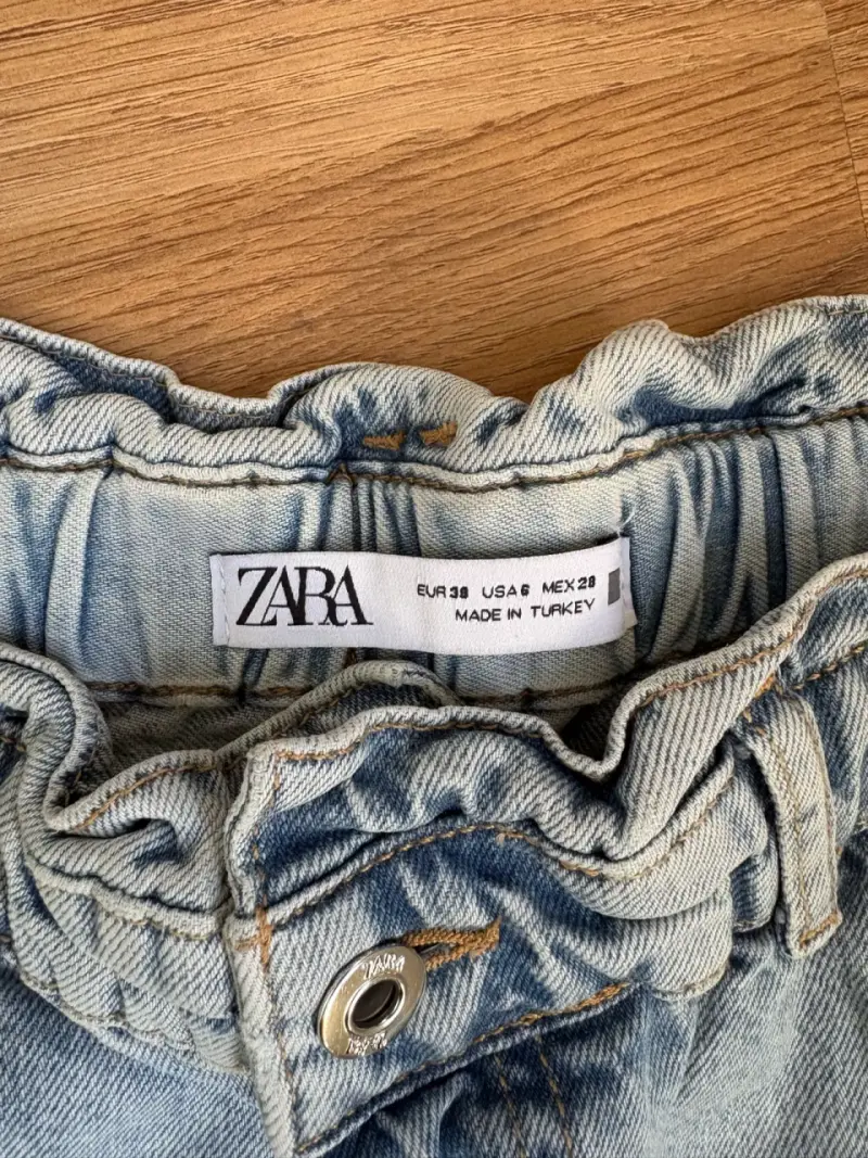 Jeans de mezclilla azul claro para mujer - 3