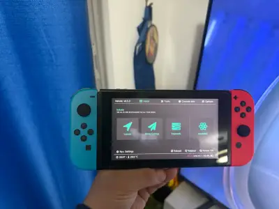 Consola Nintendo Switch con magia - miniatura 1