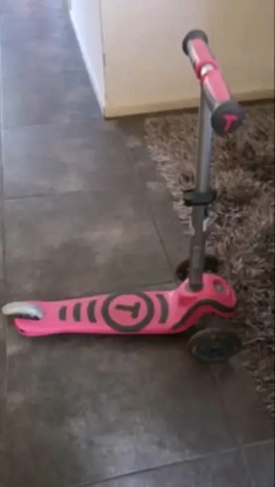 Scooter infantil rosa 2 etapas - miniatura 2