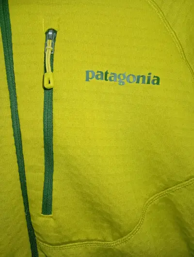 Chaqueta Patagonia verde con capucha - miniatura 2
