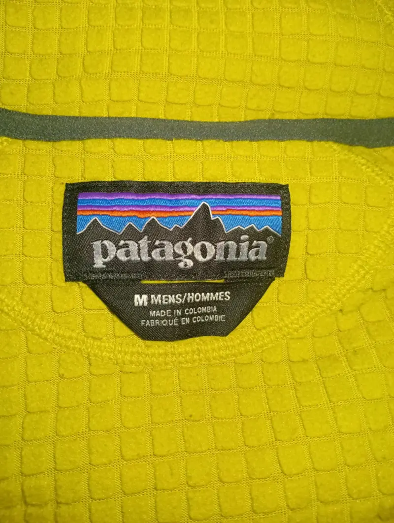 Chaqueta Patagonia verde con capucha - 3