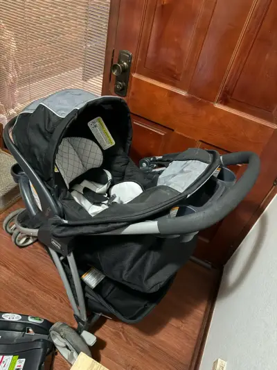 Coche y huevito Chicco KeyFit 30 con base - miniatura 4
