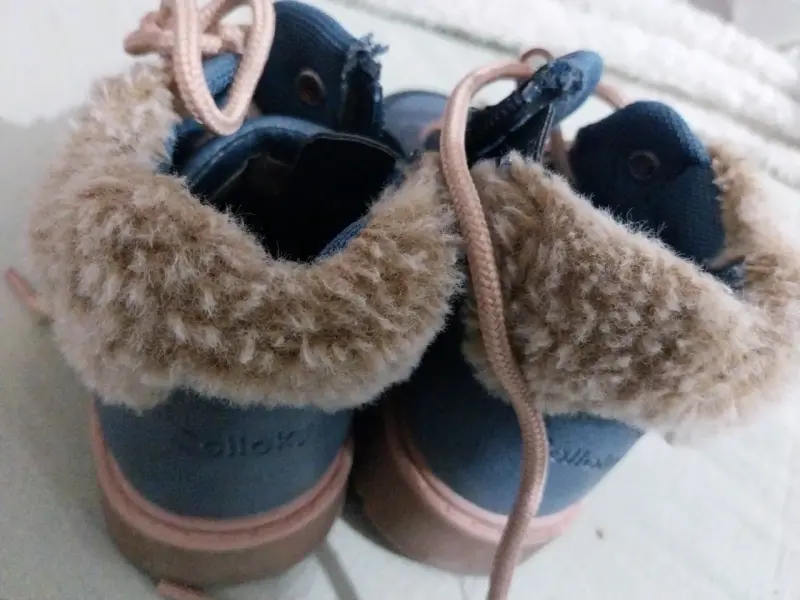 Botines de bebé azul con forro de peluche - 3