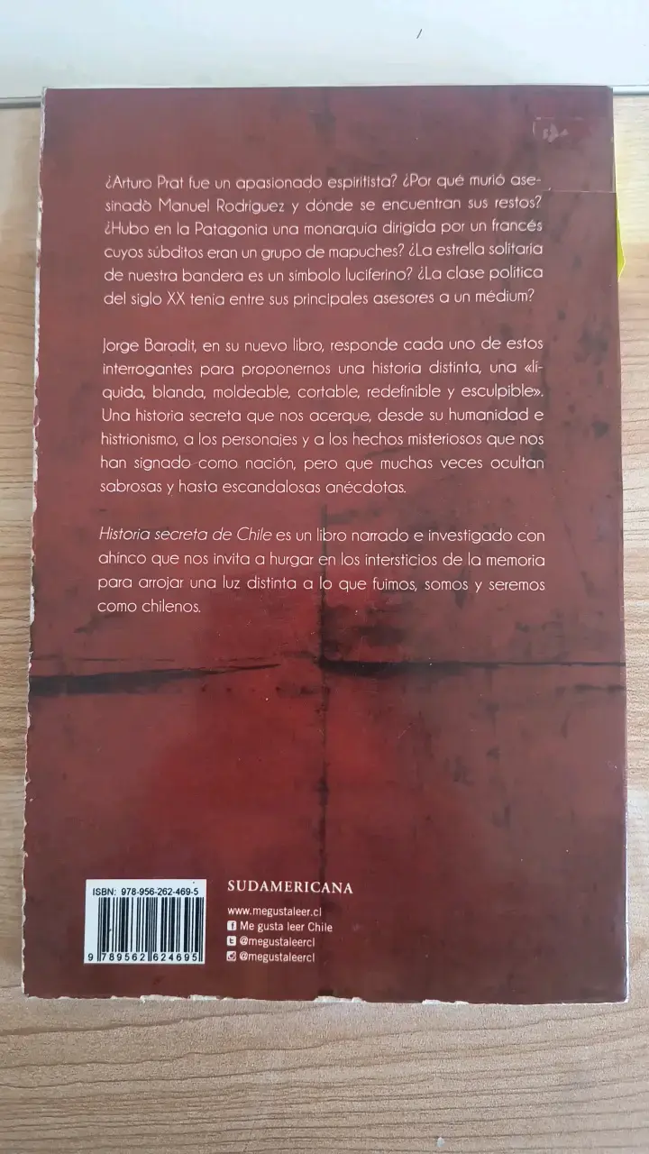 Libro 'Historia Secreta de Chile' de Jorge Baradit - 2