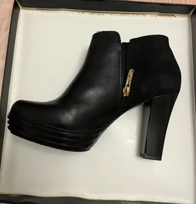 Botines de cuero negro con tacón - miniatura 2