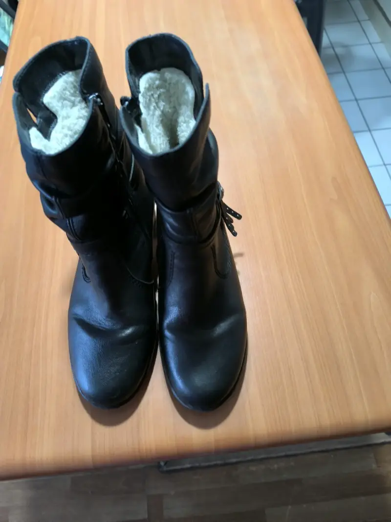 Botas de cuero negras con forro - 6