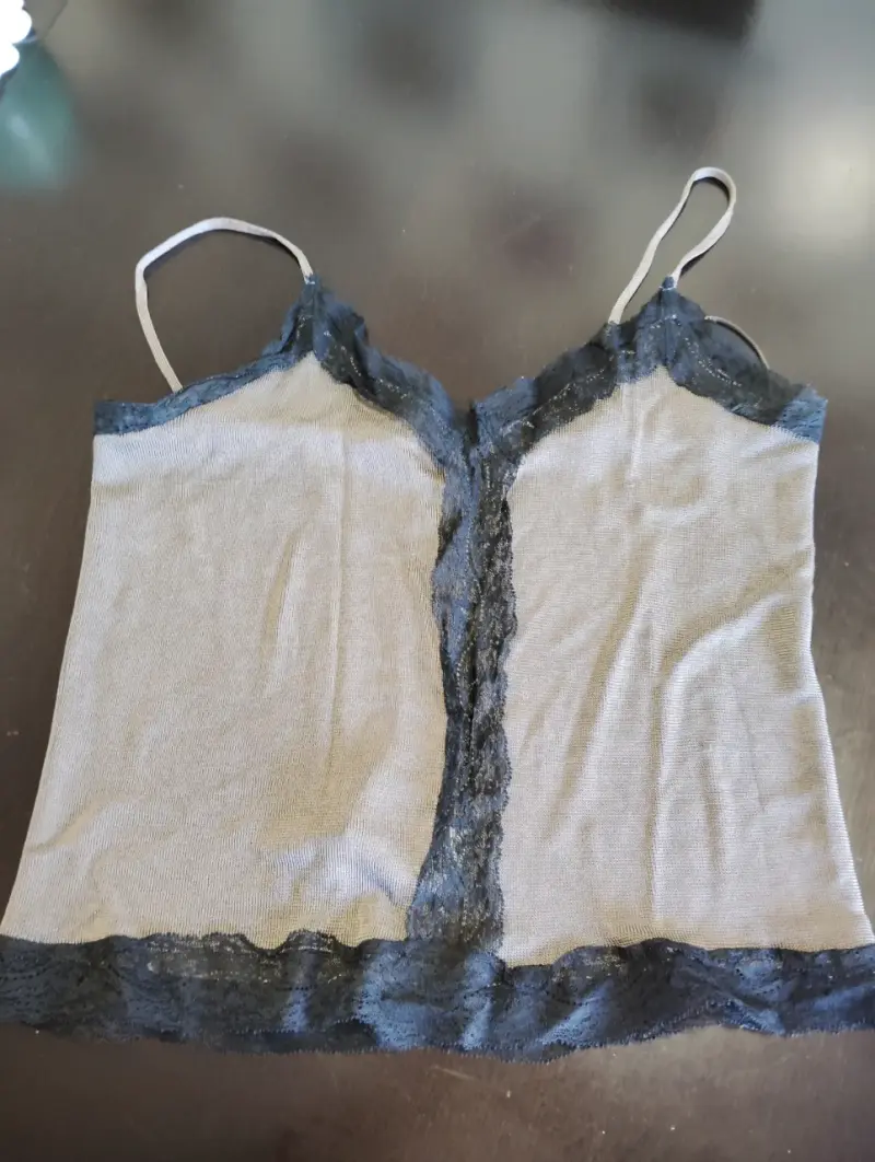 Camiseta de tirantes con encaje gris - 2