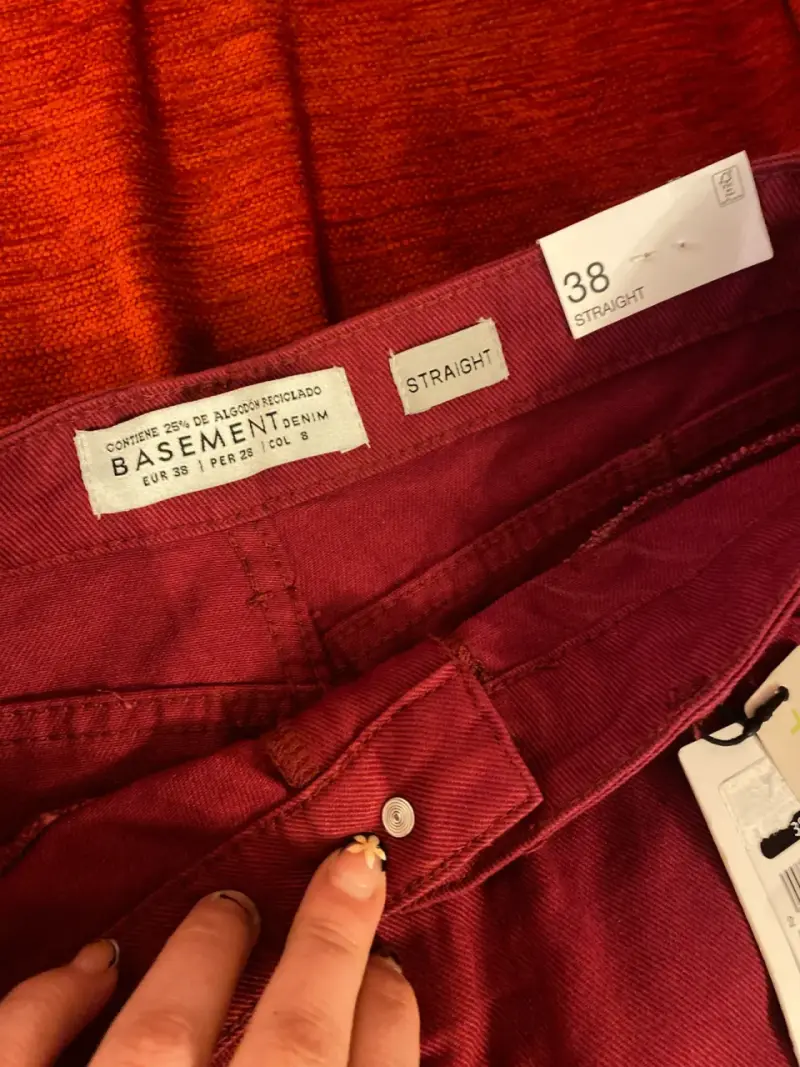 Pantalones burdeo  para mujer - 6