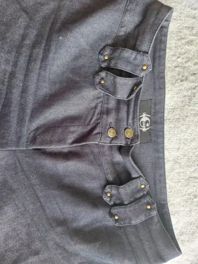 Pantalones de mezclilla azul oscuro - miniatura 6