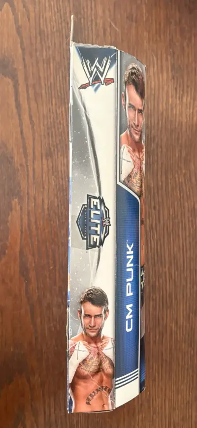 Figura Wwe CM Punk elite series #29 - miniatura 6