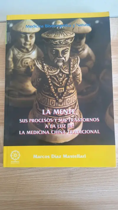 Libro sobre medicina china tradicional - miniatura 1