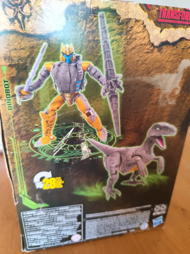 Figura Transformers Dinobot Kingdom - 3