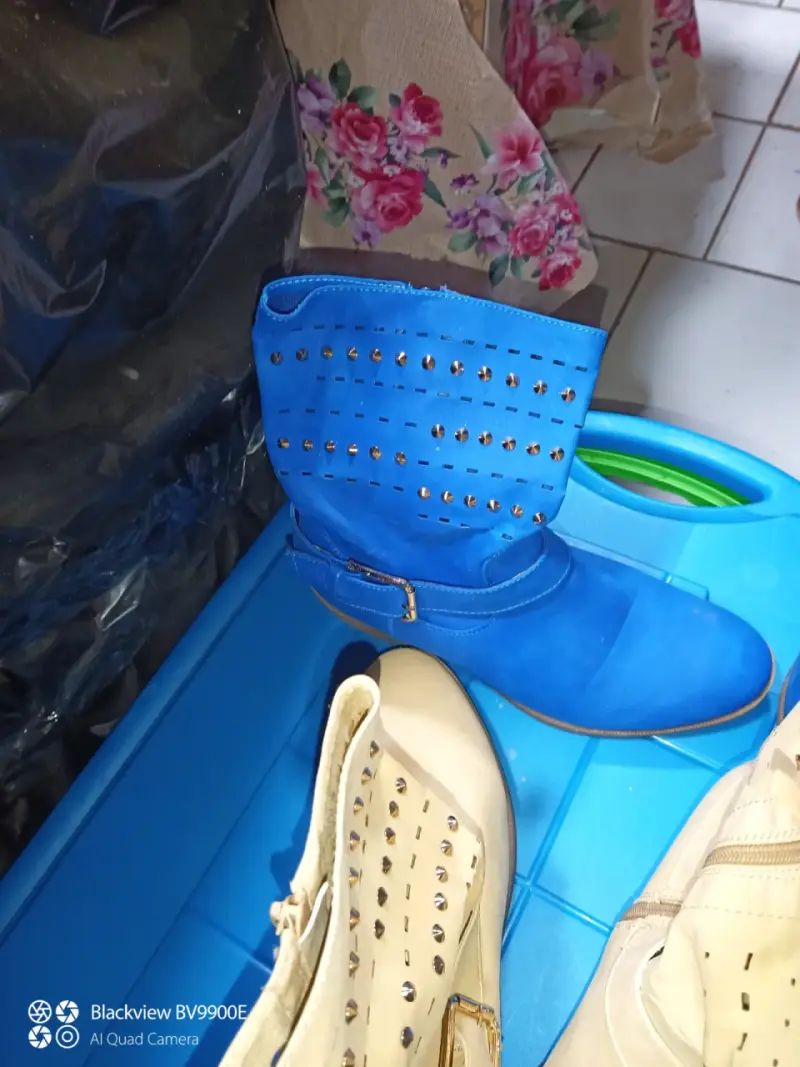 Botas azules de tacón medio - 3