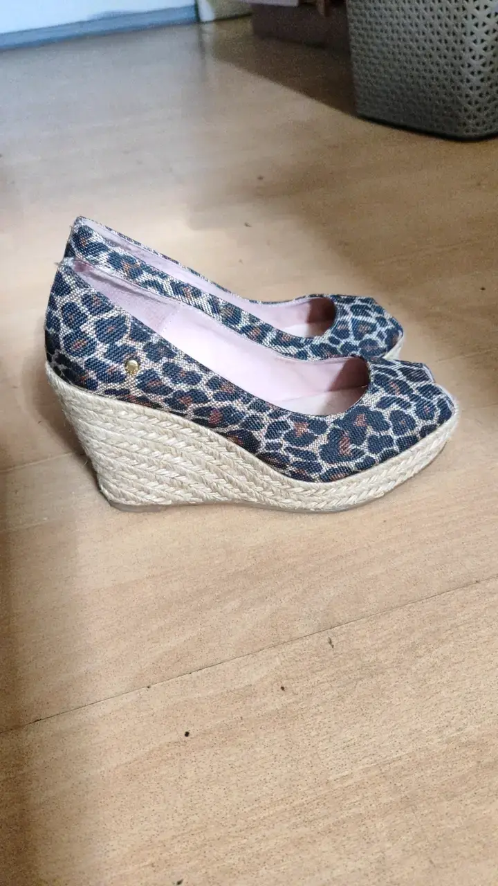 Zapatos Victoria de Bocca animal print - 3