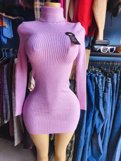 Vestido ajustado de punto lila - miniatura 1