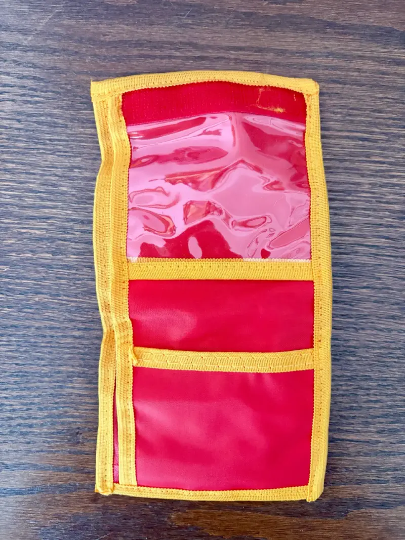 Billetera retro Pokémon roja con cierre velcro - 3