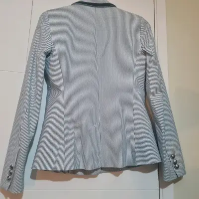 Blazer a rayas blanco y negro - miniatura 3