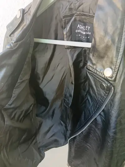 Chaqueta Biker Ashley Outerwear con Cinturón - miniatura 4