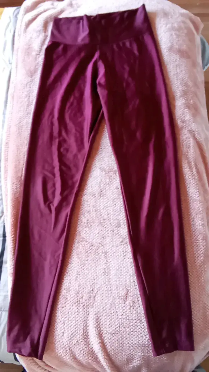 Leggings deportivos burdeos para mujer - 1