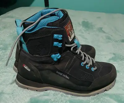 Botas de montaña Haka Honu negras - miniatura 1
