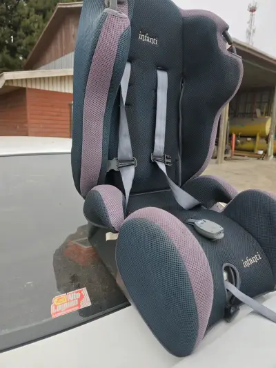 Silla de auto Infanti para niños - miniatura 3