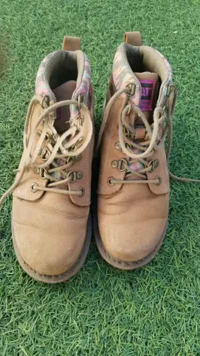 Botas Caterpillar de cuero marrón - miniatura 2
