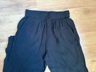 Pantalones ocasional negros mujer - miniatura 2